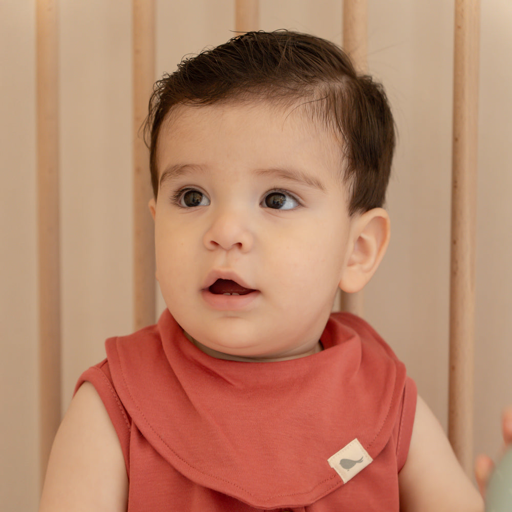 Baberito en color Azul Marino - ropa organica para bebe