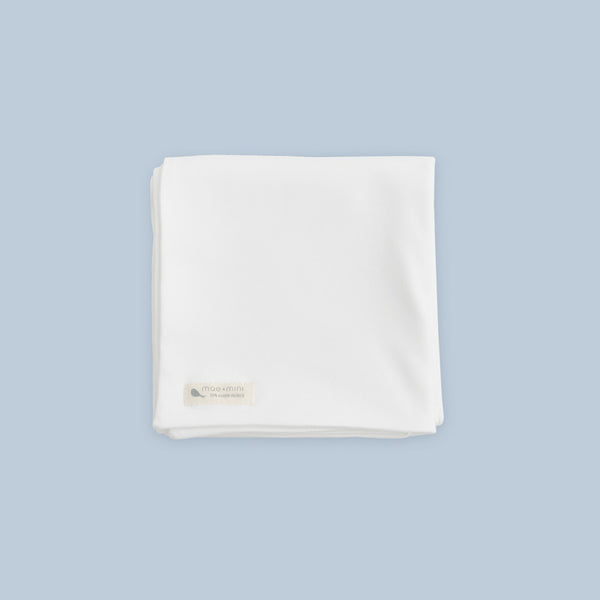 Cobijita Swaddle color Blanco Nube - Mae & Mini
